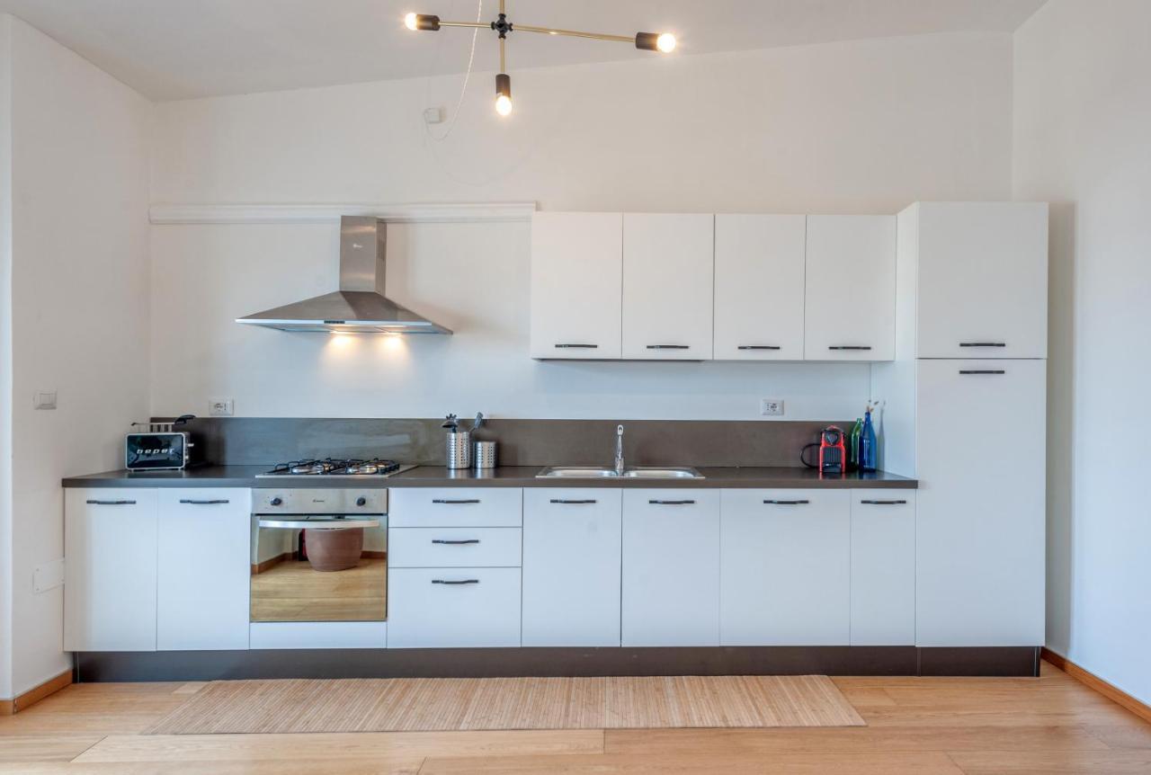 Luxus P4T Family 3 Bedroom With Pool, Tennis Court And Sauna Bríndisi Exterior foto